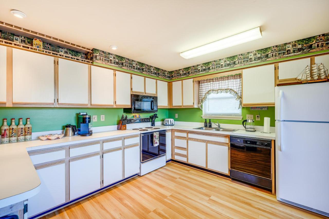 Kitty Hawk Vacation Rental 1 Mi To Beaches! Bagian luar foto