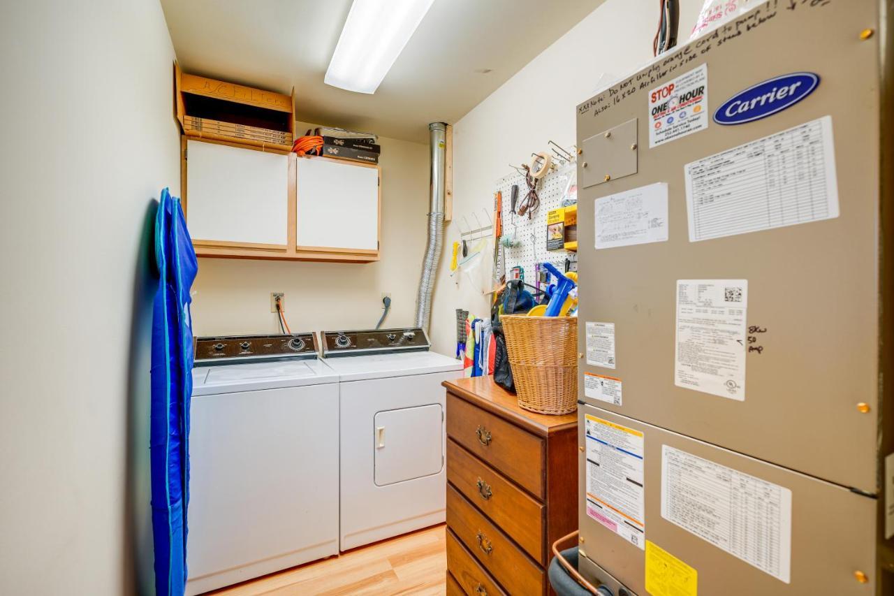 Kitty Hawk Vacation Rental 1 Mi To Beaches! Bagian luar foto