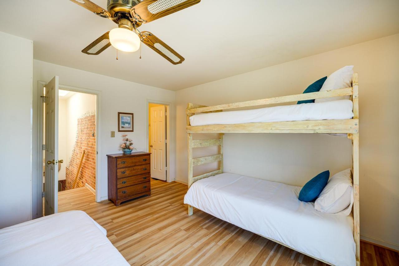 Kitty Hawk Vacation Rental 1 Mi To Beaches! Bagian luar foto